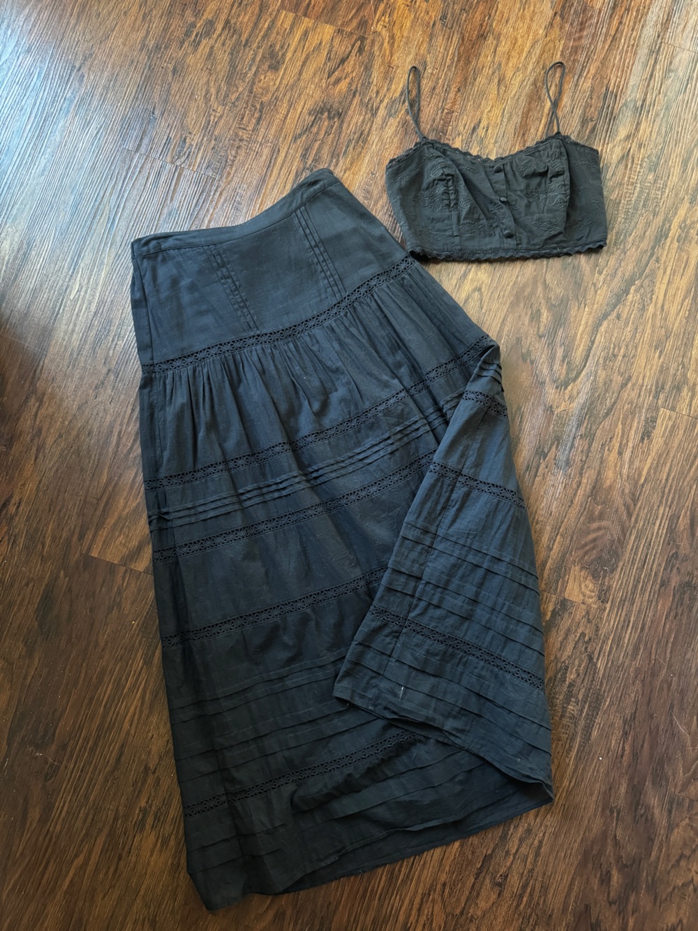 HOUSE OF HARLOW crop top and maxi skirt set